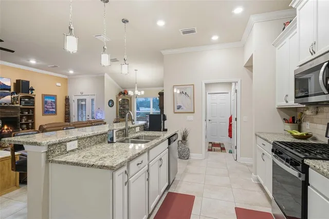 $367,000 | 3125 North Canterbury Lake Drive, Hernando, FL 34442