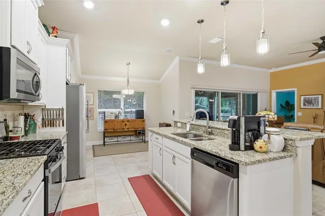 $367,000 | 3125 North Canterbury Lake Drive, Hernando, FL 34442