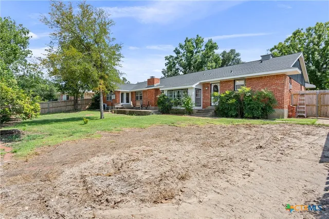 $395,000 | 3104 West Avenue T, Temple, TX 76504