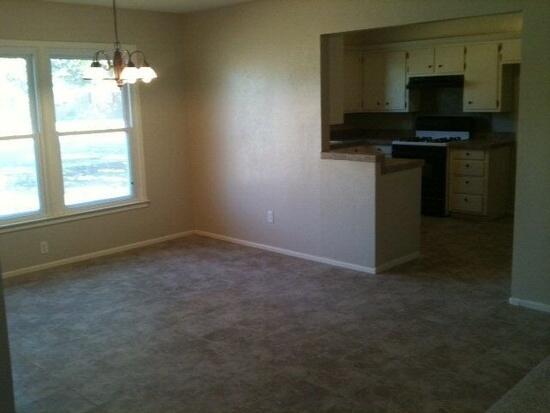 5439 47th Street Lubbock, TX 79414 - Photo 2 of 8 2