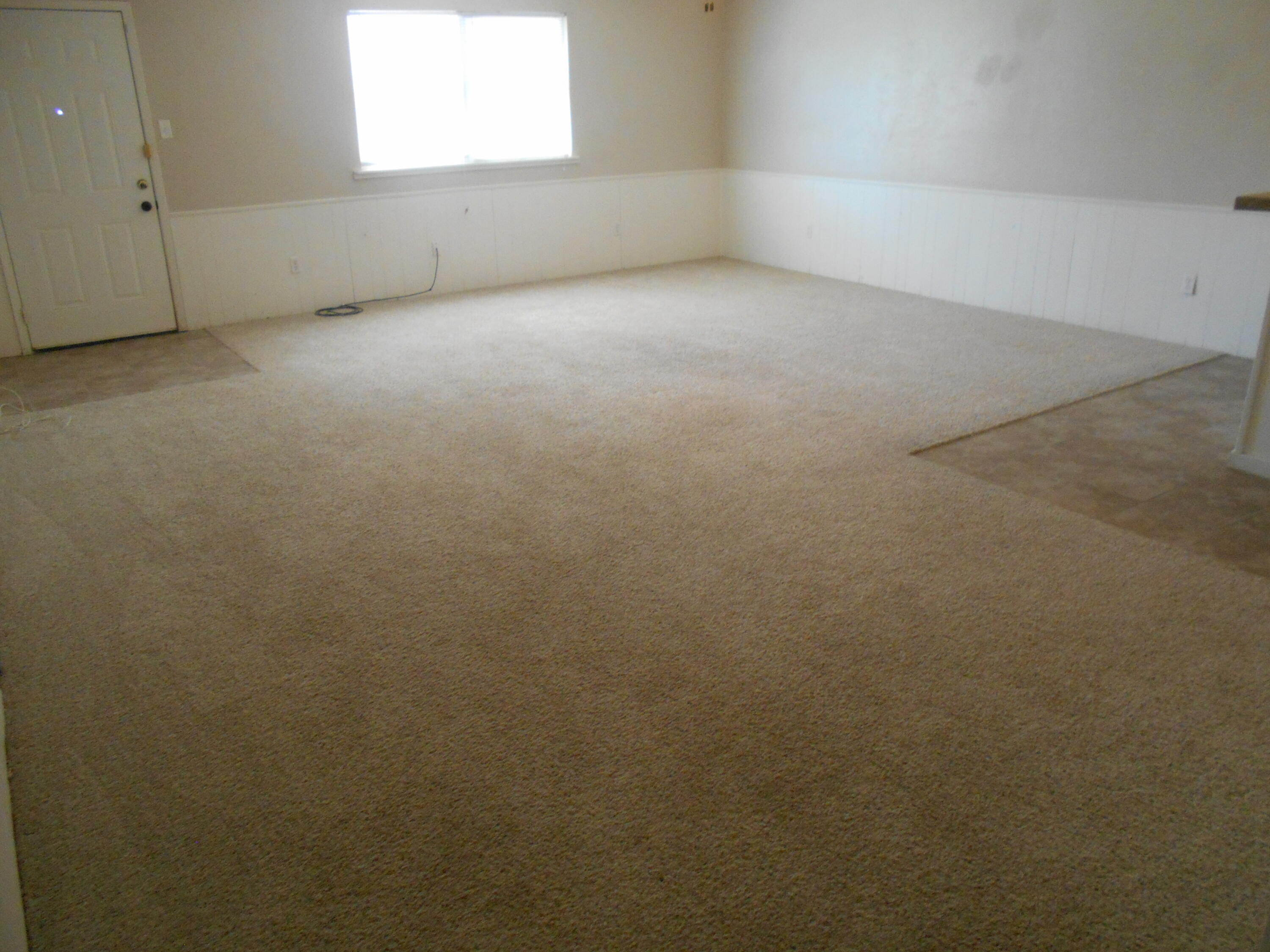 5439 47th Street Lubbock, TX 79414 - Photo 6 of 8 DSCN0579