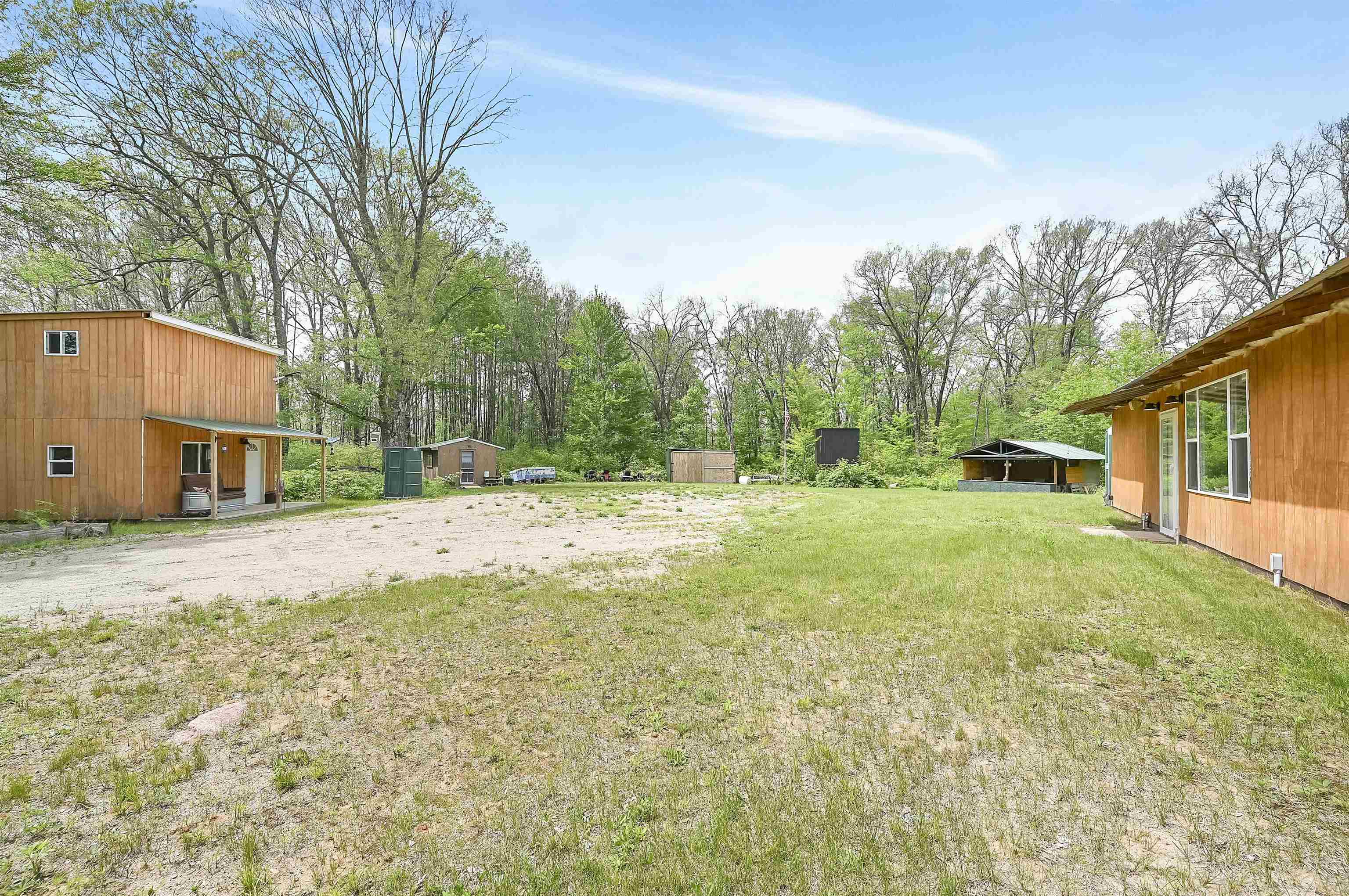 W13670 Brooks Lane Crivitz, WI 54114 - Photo 3 of 25