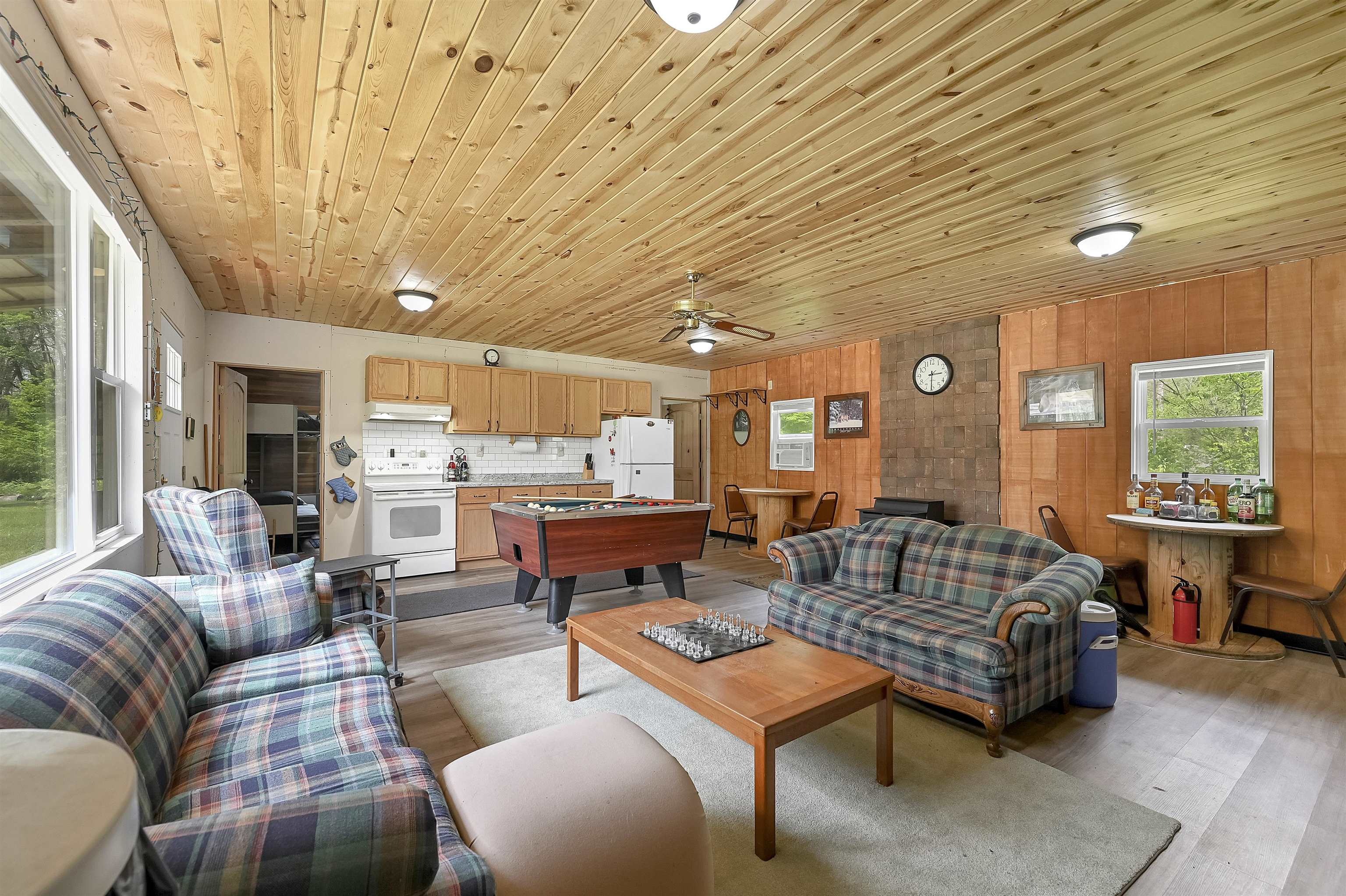 W13670 Brooks Lane Crivitz, WI 54114 - Photo 4 of 25