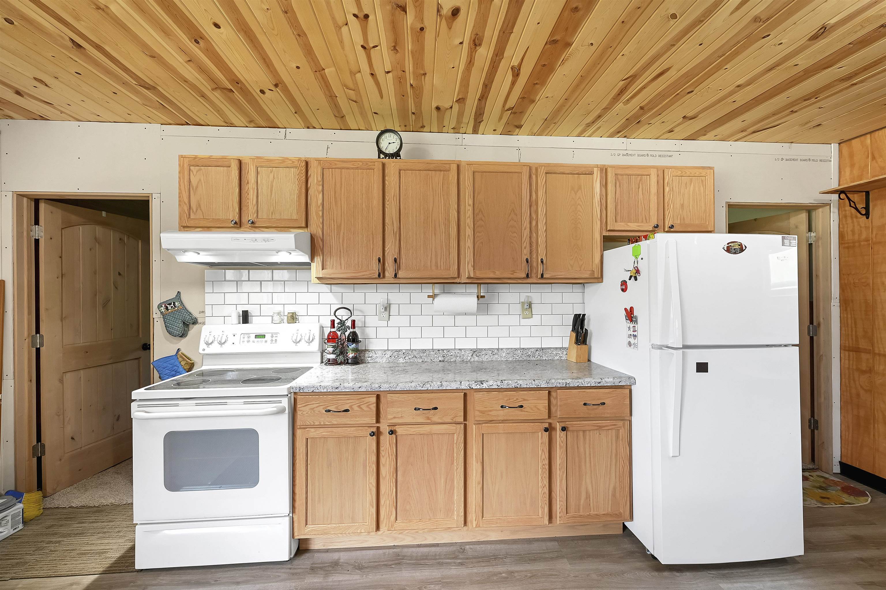 W13670 Brooks Lane Crivitz, WI 54114 - Photo 6 of 25