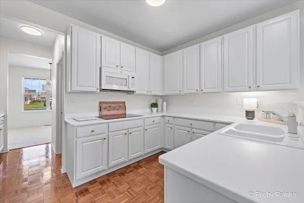$529,108 | 2410 Lindsay Court, West Chicago, IL 60185