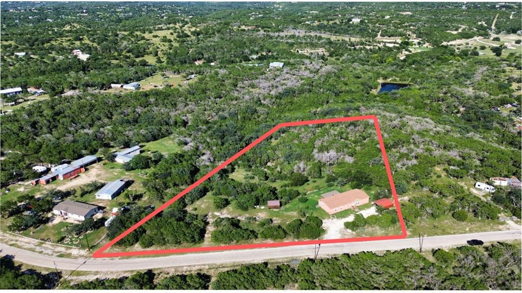 349 North Vine Street Kerrville, TX 78028 - Photo 3 of 39
