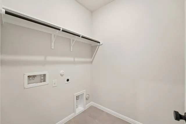 $438,997 | 101 Clover Bend, Liberty Hill, TX 78642