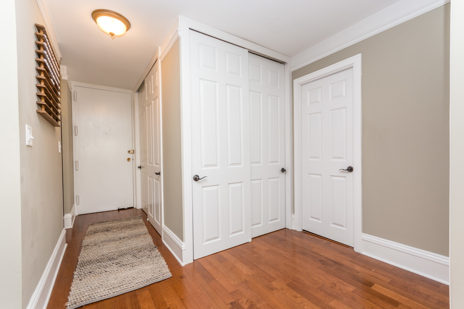 1636 North Wells Street, Unit 2311 Chicago, IL 60614 - Photo 12 of 20