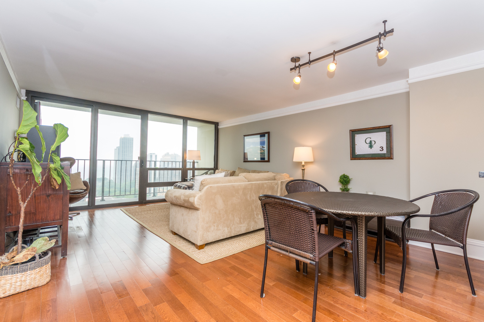 1636 North Wells Street, Unit 2311 Chicago, IL 60614 - Photo 7 of 20