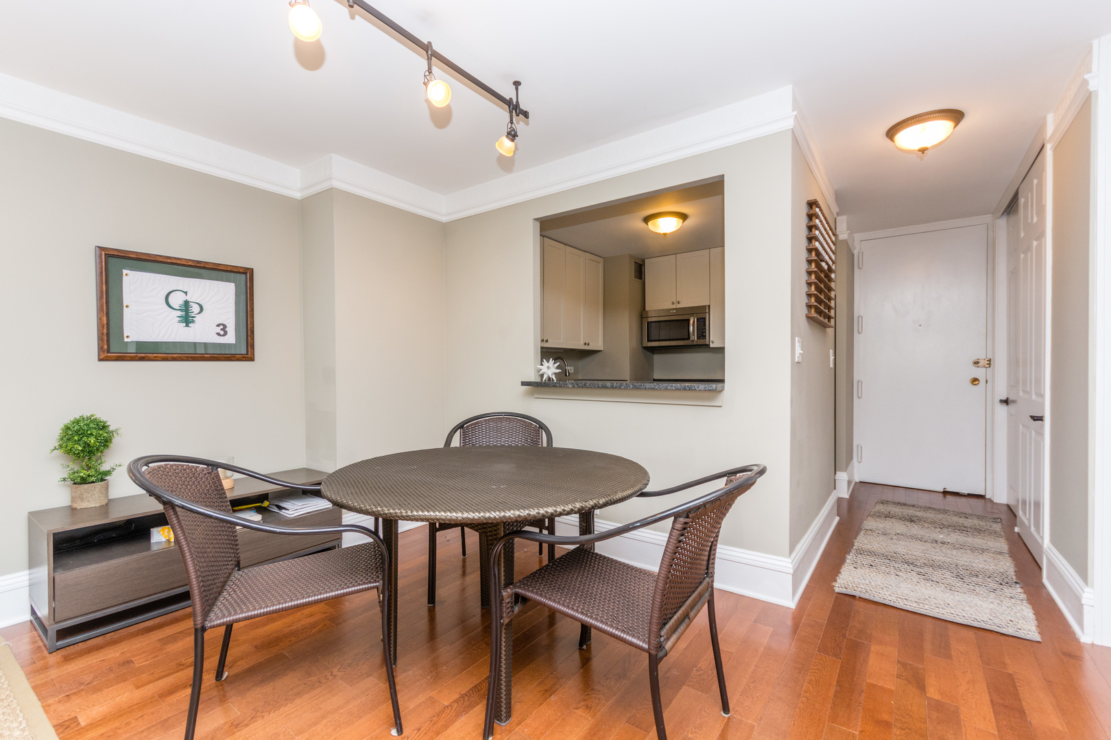 1636 North Wells Street, Unit 2311 Chicago, IL 60614 - Photo 8 of 20