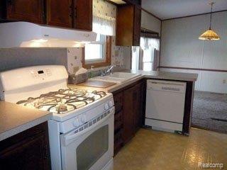 3239 East Dryden Road Metamora, MI 48455 - Photo 6 of 25 P1030564RC