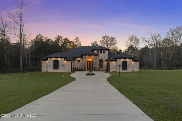 $1,500,000 | 125 Breckenridge Drive, Brandon, MS 39042