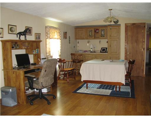 43 South Summit Road Greenville, PA 16125 - Photo 11 of 17 Dining Room. l.r. d.r. combo