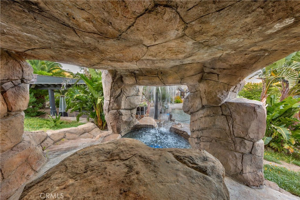 85 Saddlebow Road Bell Canyon, CA 91307 - Photo 58 of 75