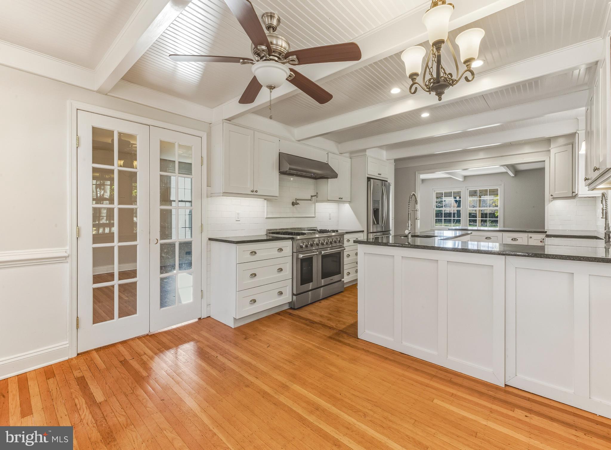 Sherwood Green, 5 bedroom 2.5 bath, 50x30 garage