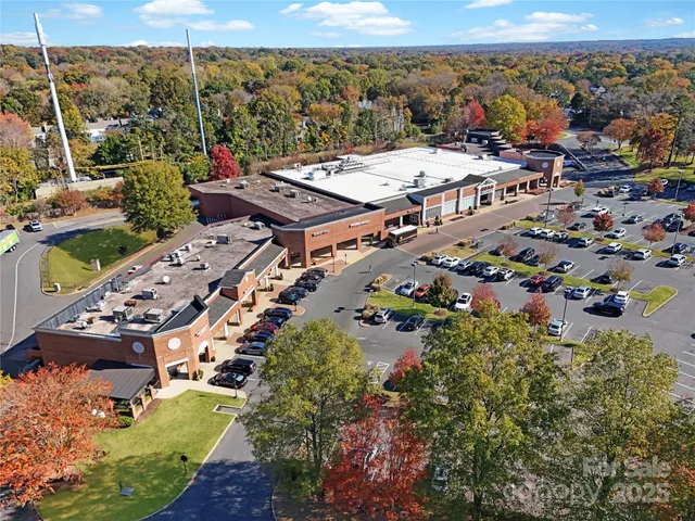 $260,000 | 7429 Ashfield Court, Charlotte, NC 28226