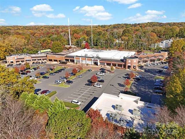 $260,000 | 7429 Ashfield Court, Charlotte, NC 28226