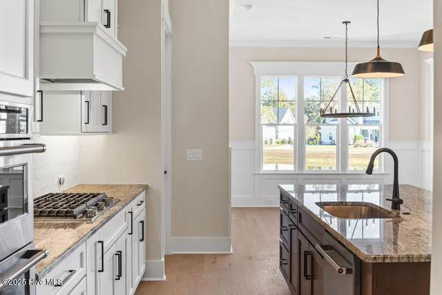 $803,865 | 1943 Redfish Street Southwest, Supply, NC 28462