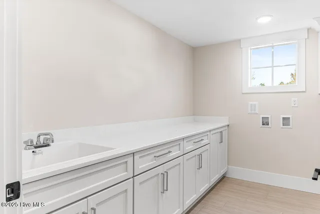 $803,865 | 1943 Redfish Street Southwest, Supply, NC 28462