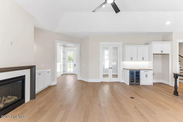 $803,865 | 1943 Redfish Street Southwest, Supply, NC 28462