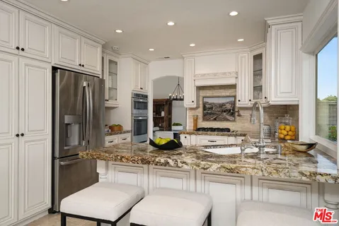 $1,325,000 | 6497 Country Club Drive, La Verne, CA 91750