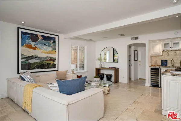 $1,325,000 | 6497 Country Club Drive, La Verne, CA 91750