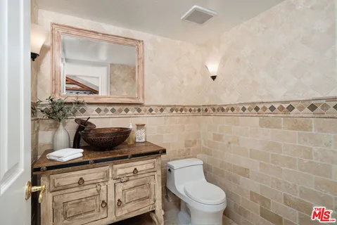 $1,325,000 | 6497 Country Club Drive, La Verne, CA 91750