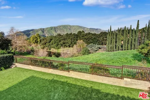$1,325,000 | 6497 Country Club Drive, La Verne, CA 91750