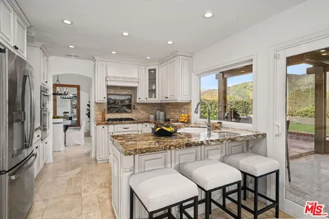 $1,325,000 | 6497 Country Club Drive, La Verne, CA 91750