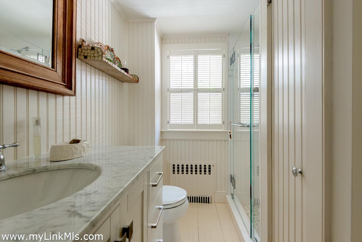 4 Crown Court Nantucket, MA 02554 - Photo 36 of 66