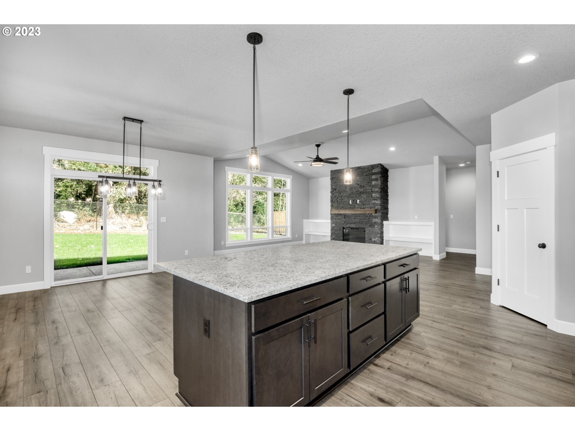 1799 Northeast Robert Road Estacada, OR 97023 - Photo 17 of 32 Gallery Image 17