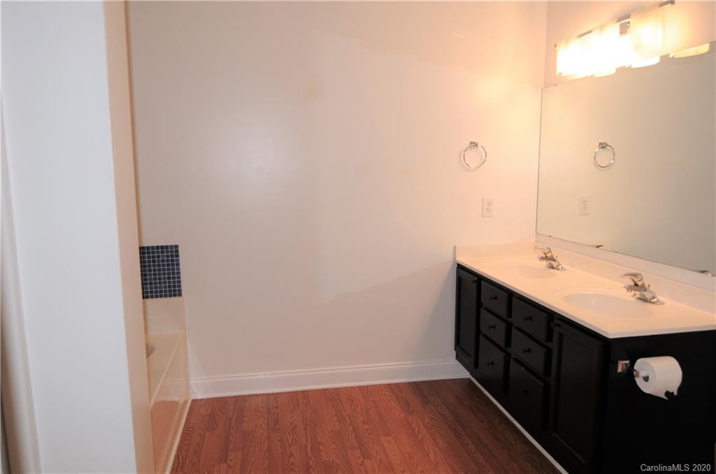 21253 Hickory Street Cornelius, NC 28031 - Photo 12 of 19