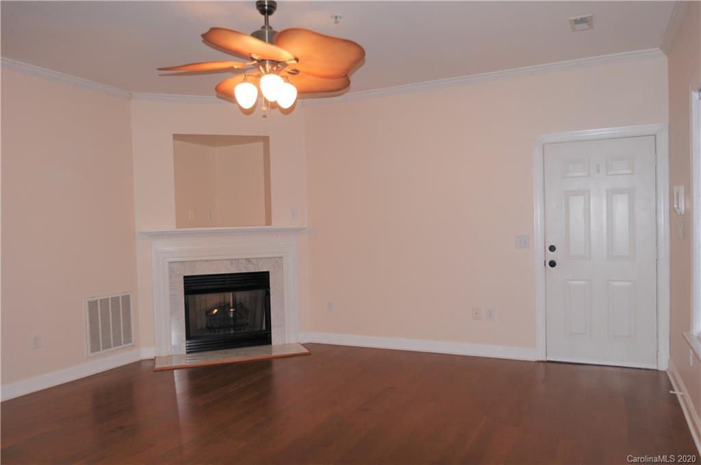 21253 Hickory Street Cornelius, NC 28031 - Photo 9 of 19