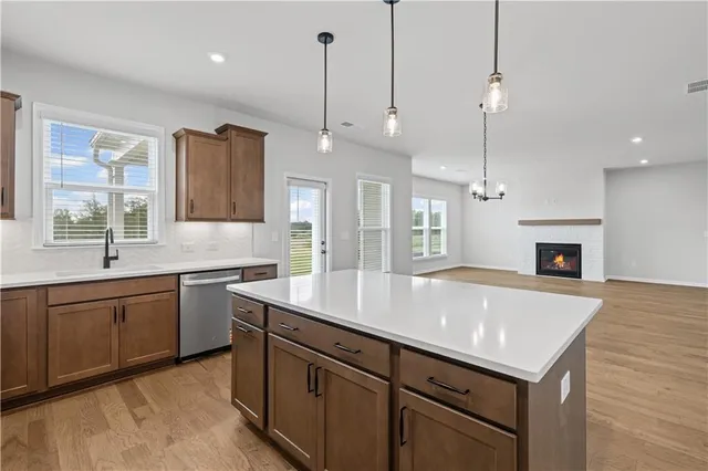 $576,660 | 7144 Maple Brook Lane, Flowery Branch, GA 30542