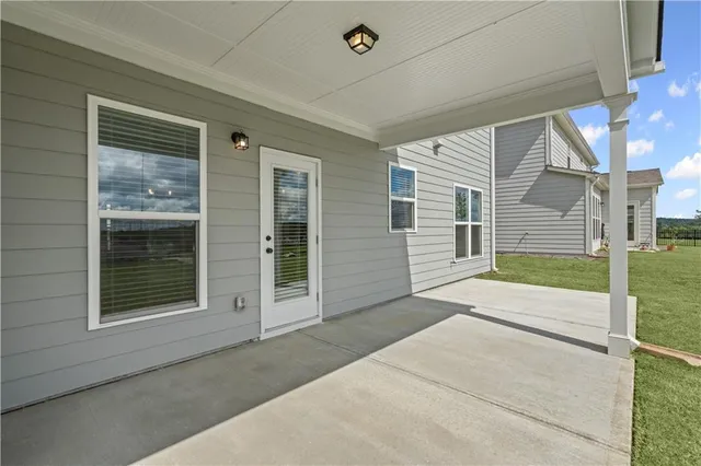 $576,660 | 7144 Maple Brook Lane, Flowery Branch, GA 30542