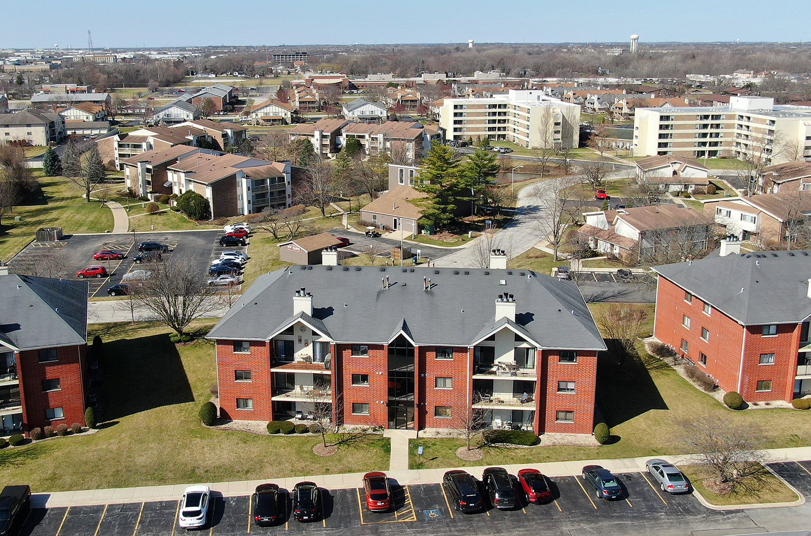 18136 Rita Road, Unit 1C Tinley Park, IL 60477 - Photo 23 of 26 an aerial view of residential houses