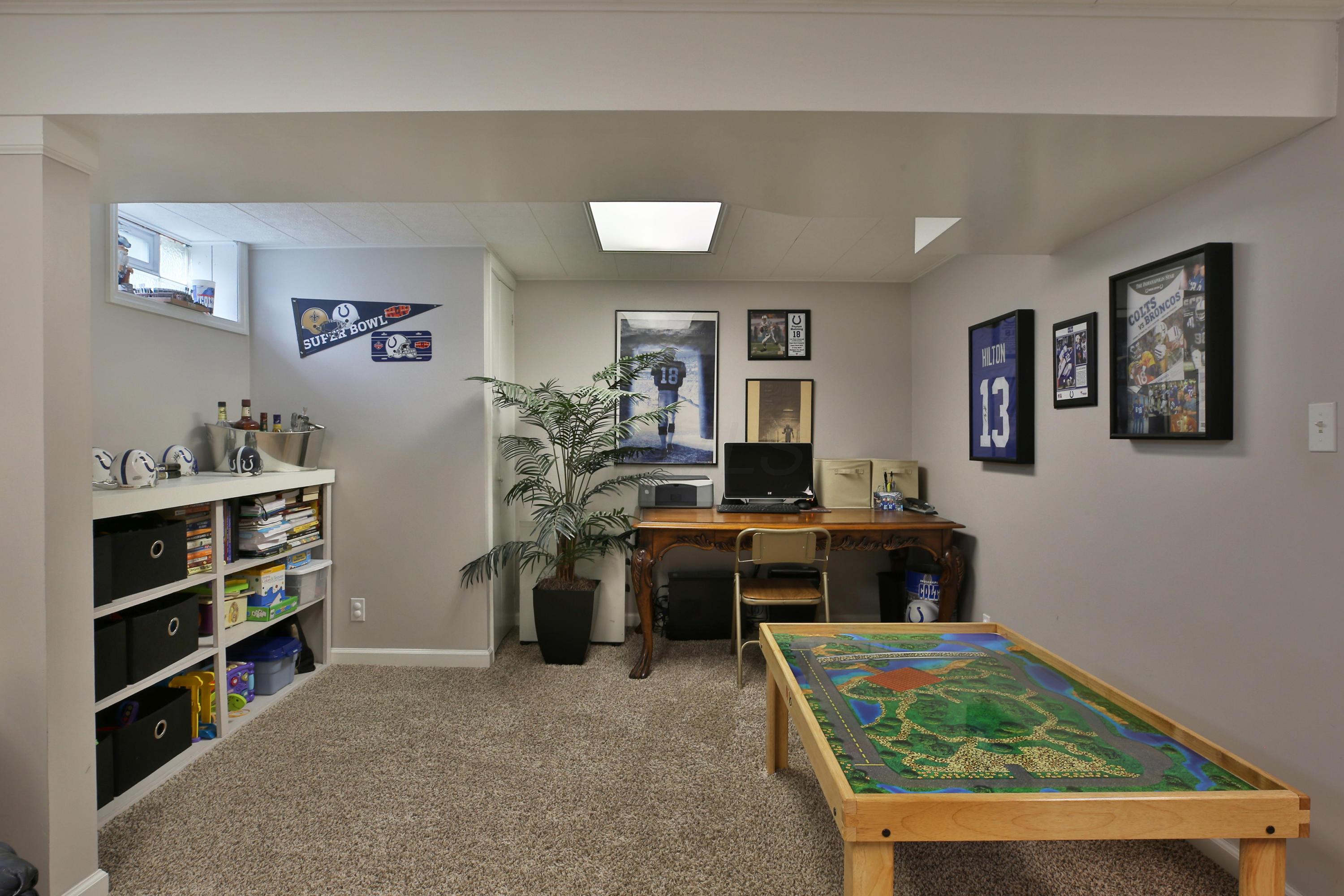 2454 Merbrook Road Columbus, OH 43235 - Photo 34 of 40 Gallery Image 34