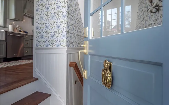 $10,000 | 26 Vernon Avenue, Newport, RI 02840