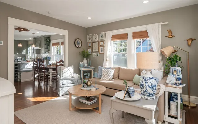 $10,000 | 26 Vernon Avenue, Newport, RI 02840