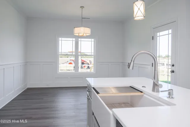 $347,500 | 107 Sunny Acres Lane, Clinton, NC 28328