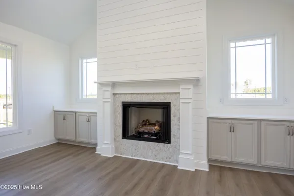 $347,500 | 107 Sunny Acres Lane, Clinton, NC 28328