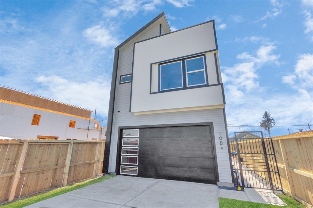 108 East 44th St Unit A  