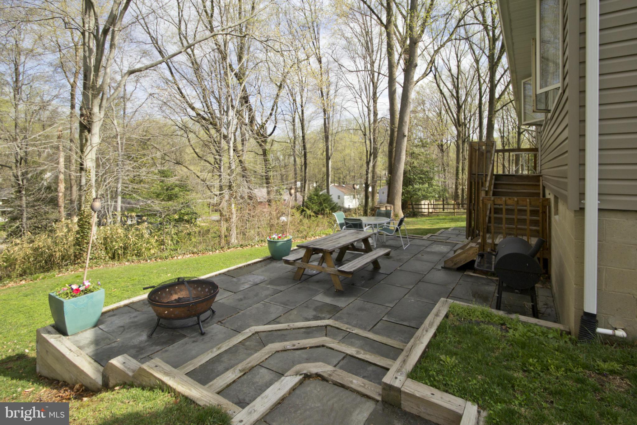 1242 Maple Road Arnold, MD 21012 - Photo 20 of 23 Patio