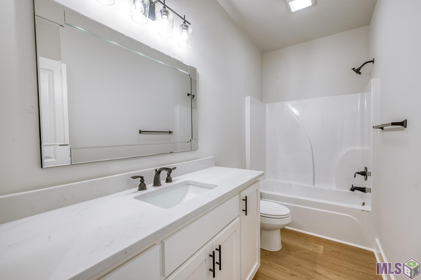 8739 Lockhart Road, Unit 7A Denham Springs, LA 70726 - Photo 6 of 16 Gallery Image 6