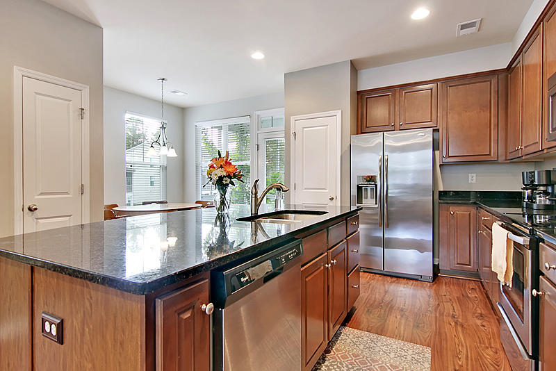 1453 Roustabout Way Charleston, SC 29414 - Photo 3 of 16 Kitchen