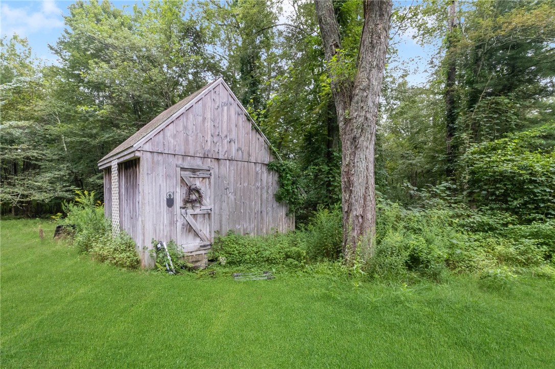 1091 Plainfield Pike Coventry, RI 02827 - Photo 8 of 37