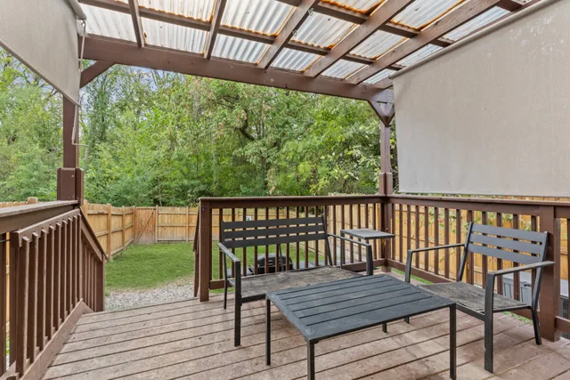 $425,000 | 127 D Commerce Street, Old Hickory, TN 37138