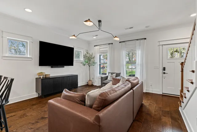 $425,000 | 127 D Commerce Street, Old Hickory, TN 37138