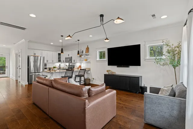 $425,000 | 127 D Commerce Street, Old Hickory, TN 37138