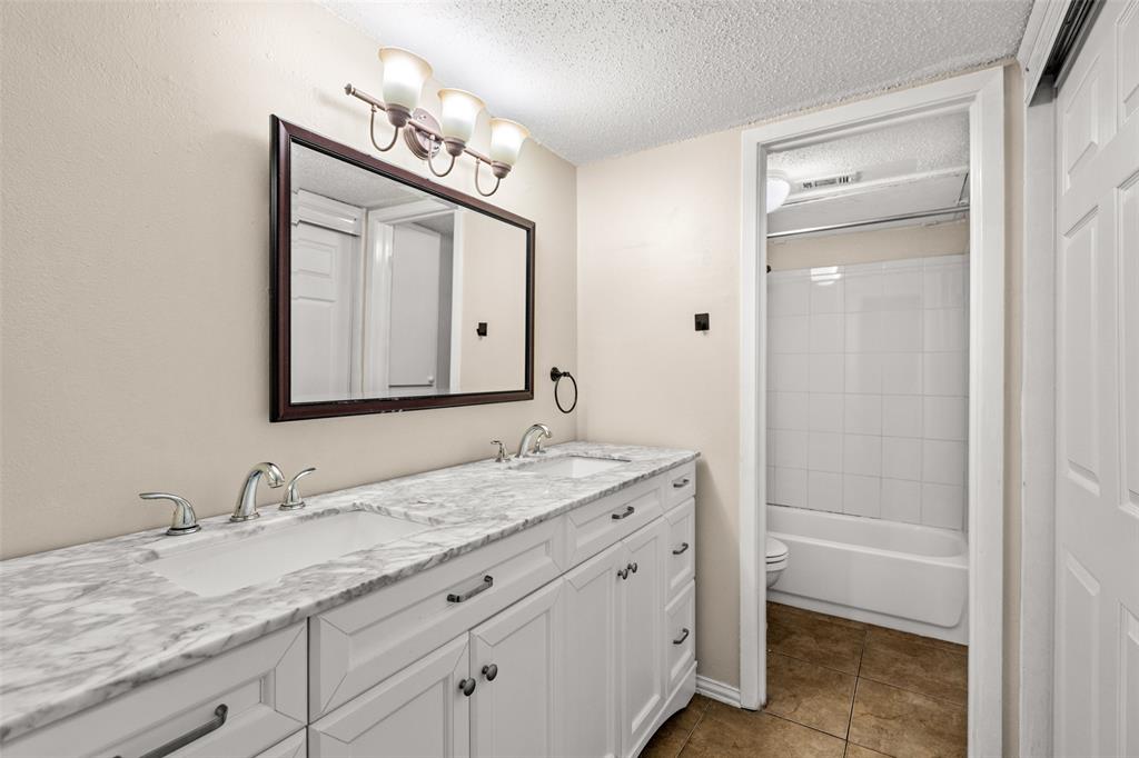 5903 Harvest Hill Road, Unit 2074 Dallas, TX 75230 - Photo 13 of 21